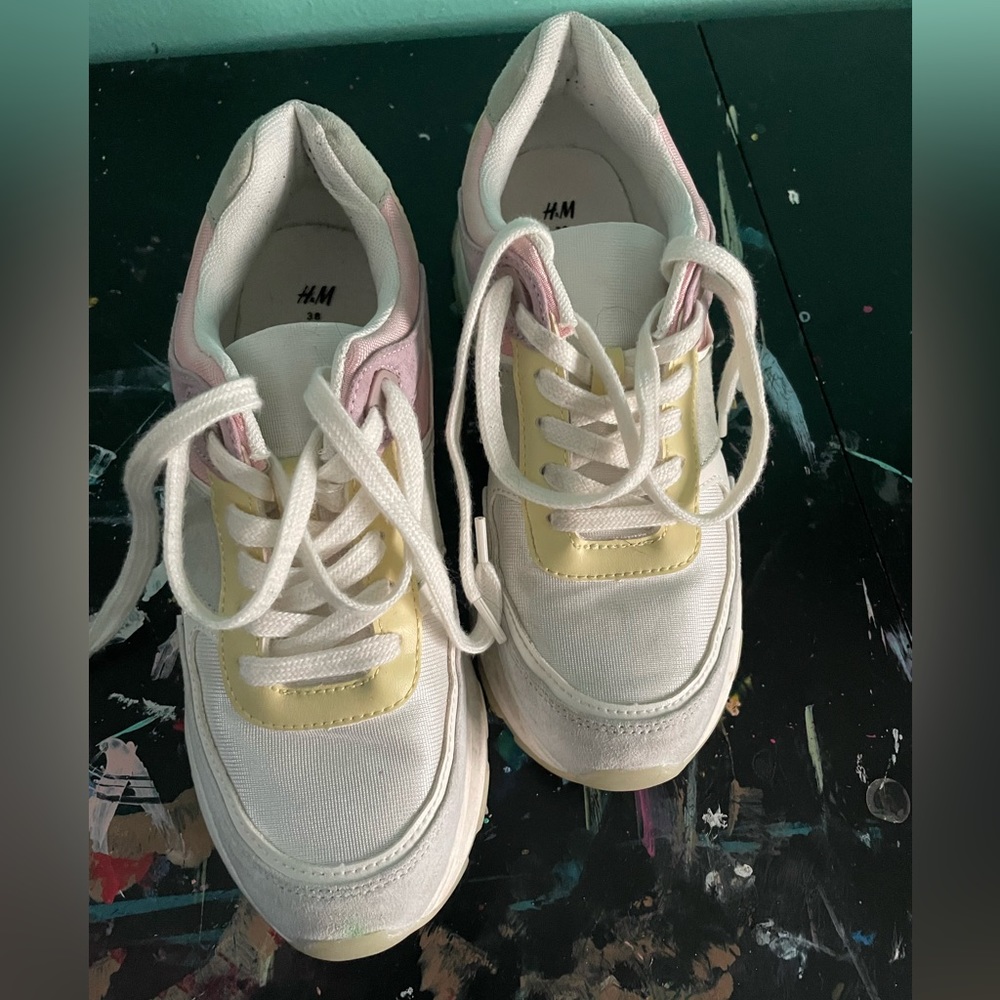 H&M sneakers
